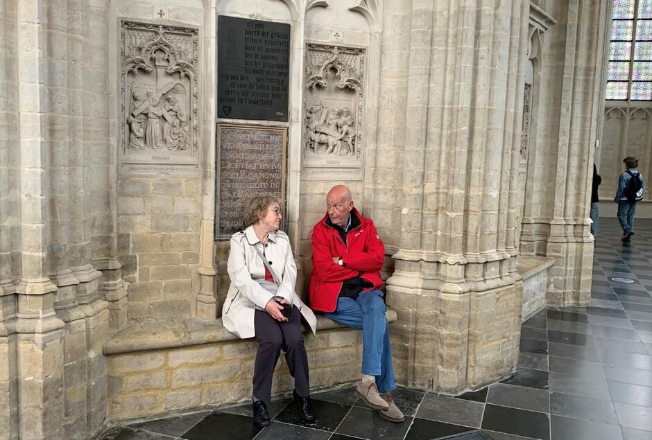 VISITE GUIDEE INSOLITE DE LEUVEN AVEC EN POINT D'ORGUE:LA BIBLIOTHEQUE